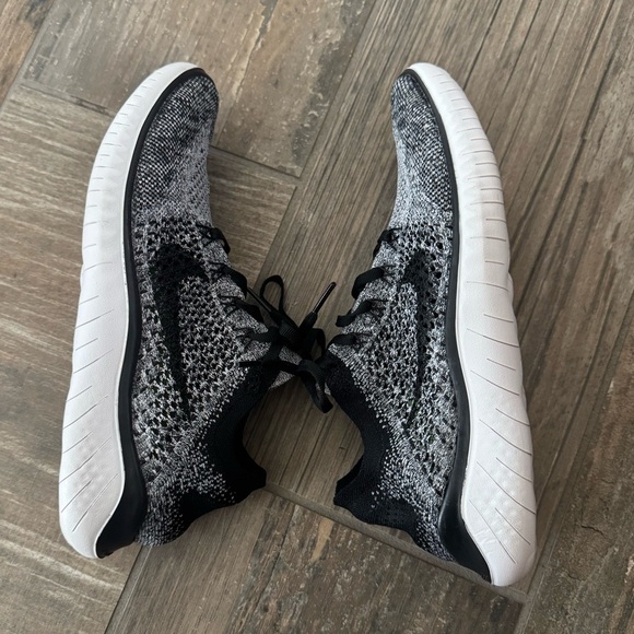 Nike Free Run Flyknit Women’s size 9 - Picture 8 of 9
